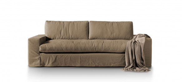 EL sofá KUMO, de color marrón